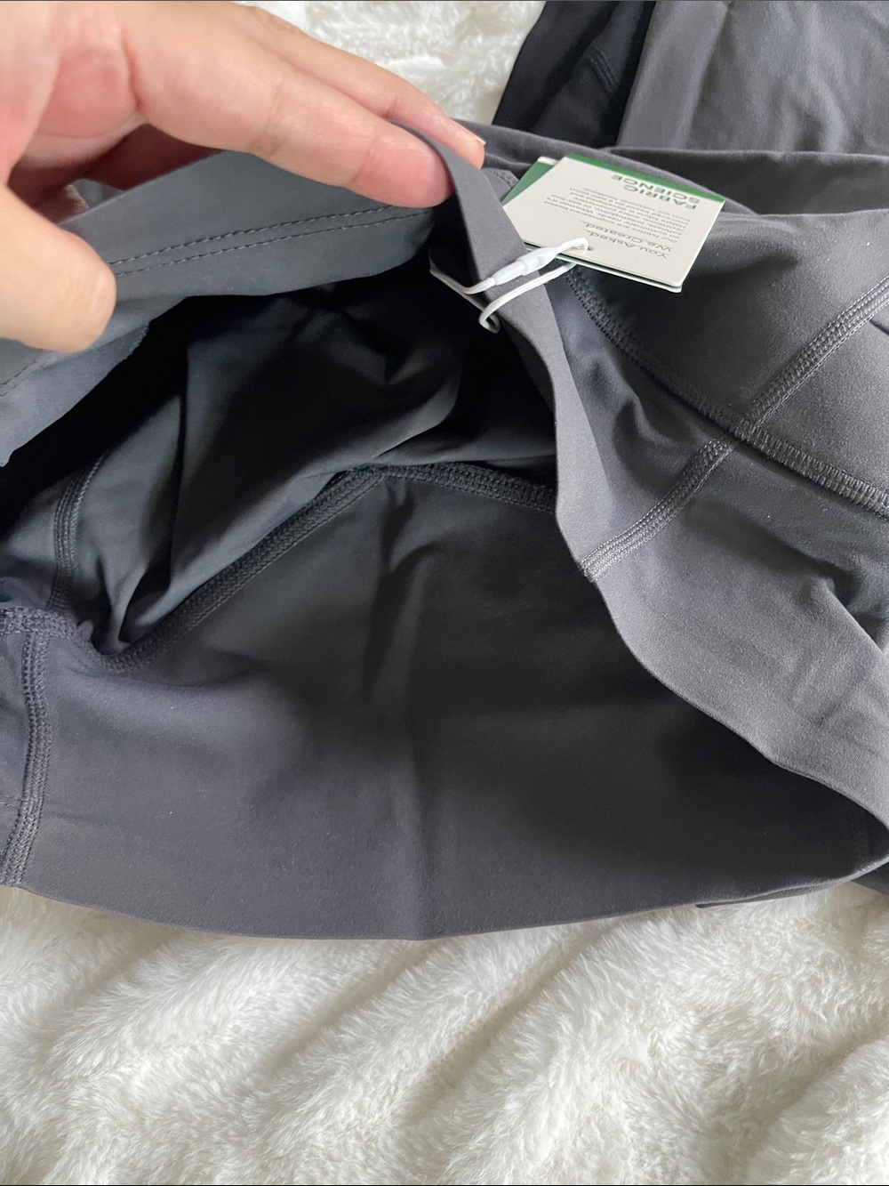 Brand New with tags - HALARA Gray and Black Butt Scrunching Leggings 2 pack - Picture 6 of 7